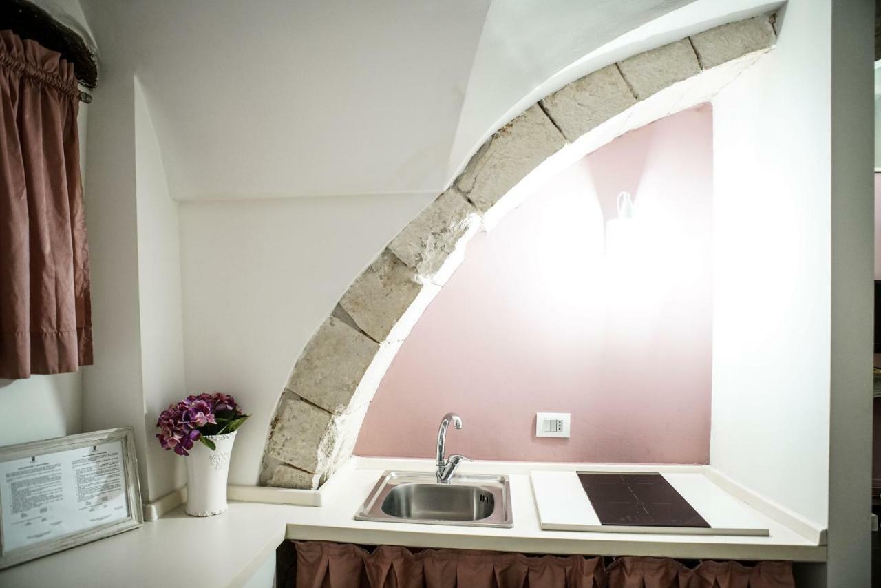 Home 5 - Arco Antico Putignano Exterior photo